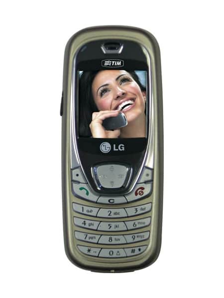 LG B2050